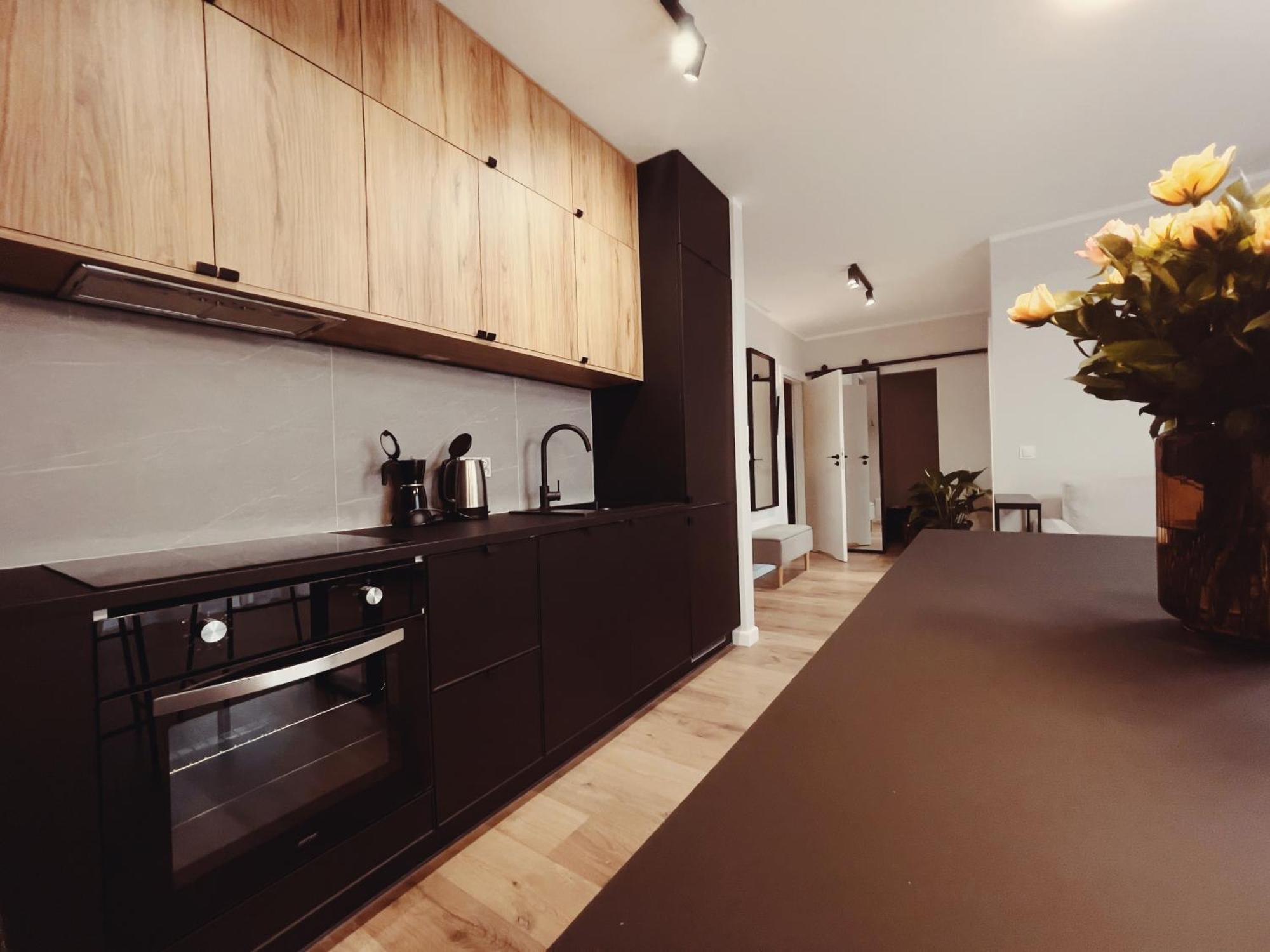Finezja Apartment With Private Parking Torun Bagian luar foto